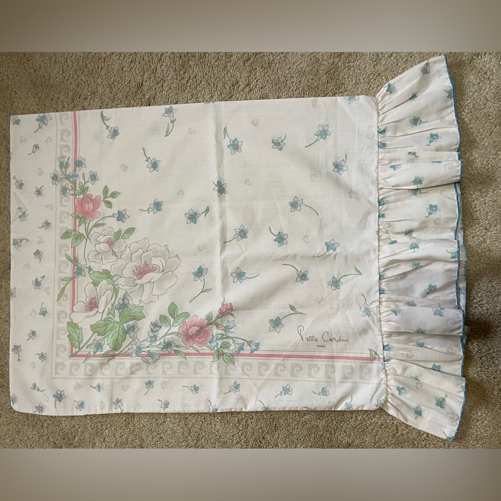 Pierre Cardin Floral Ruffled Pillowcase